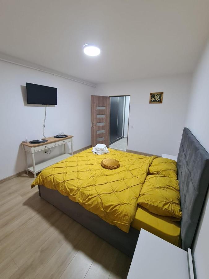 Garsoniera Luxury Kevin Διαμέρισμα Πιτέστι Εξωτερικό φωτογραφία